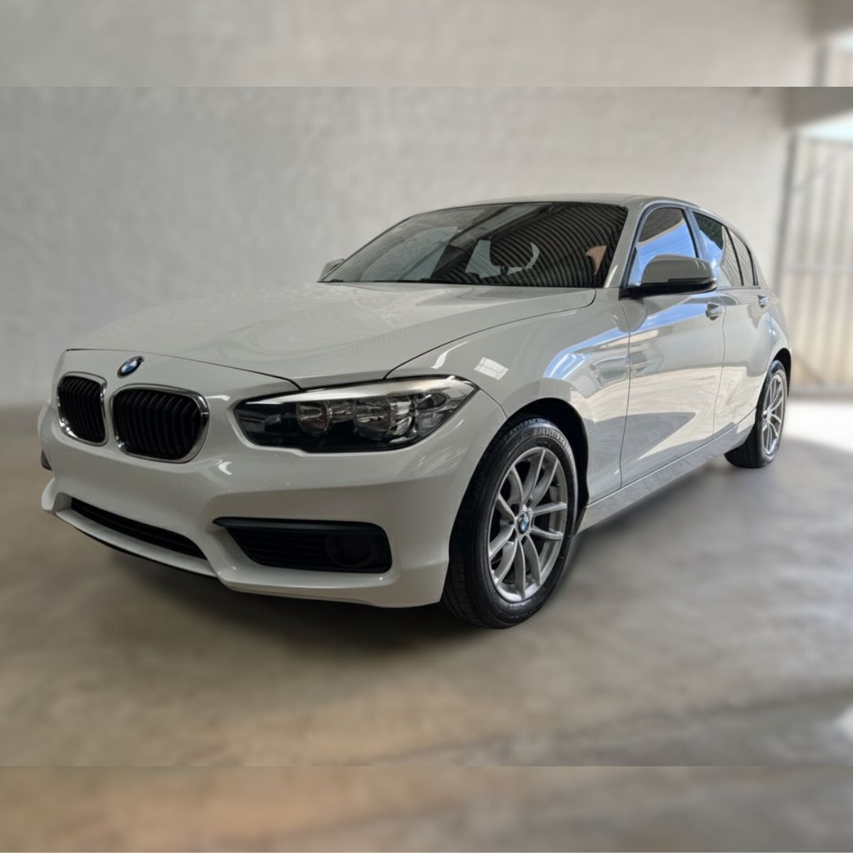 BMW 118I